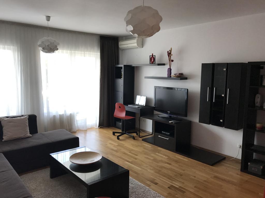 Newtown Bucarest